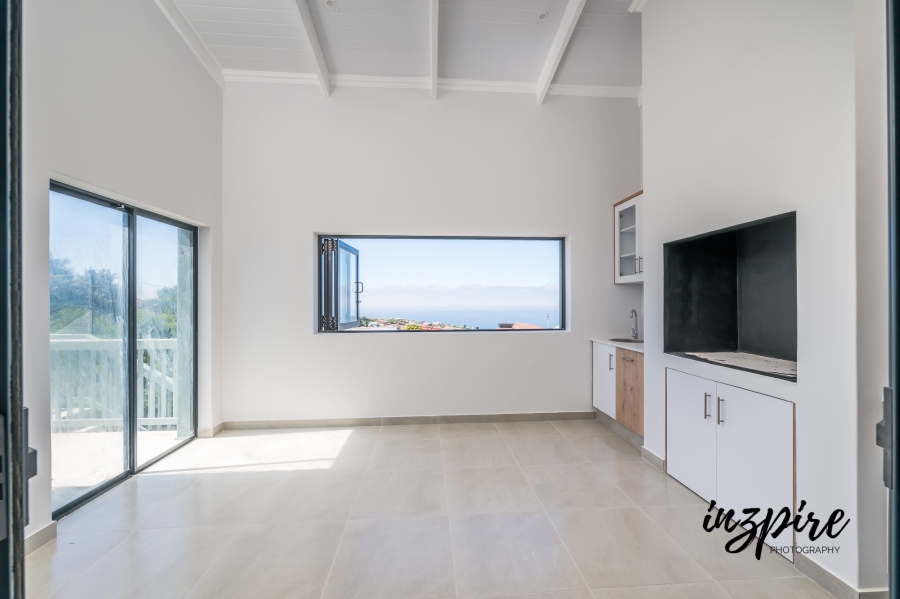 3 Bedroom Property for Sale in Dana Bay Western Cape